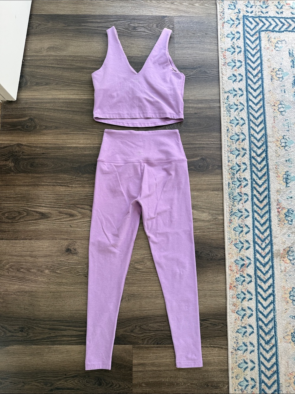 Beyond Yoga Set - Picture 3 of 3